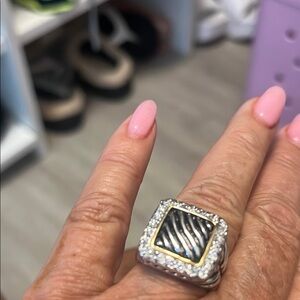 Elegant Silver and Gold Square Ring